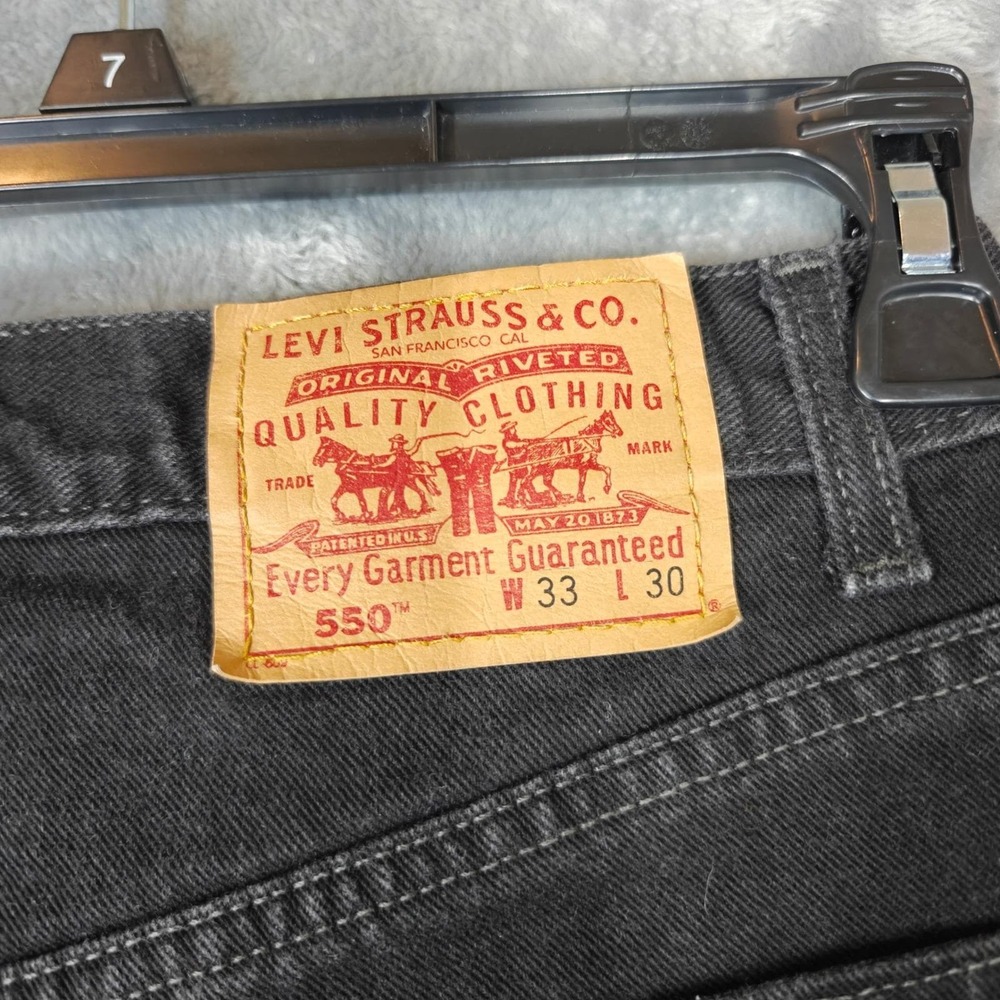 Vintage Levi's 550 Black Relaxed Fit Jeans Canada Black Men's 33x30 (Fits 32x30) - Picture 6 of 16